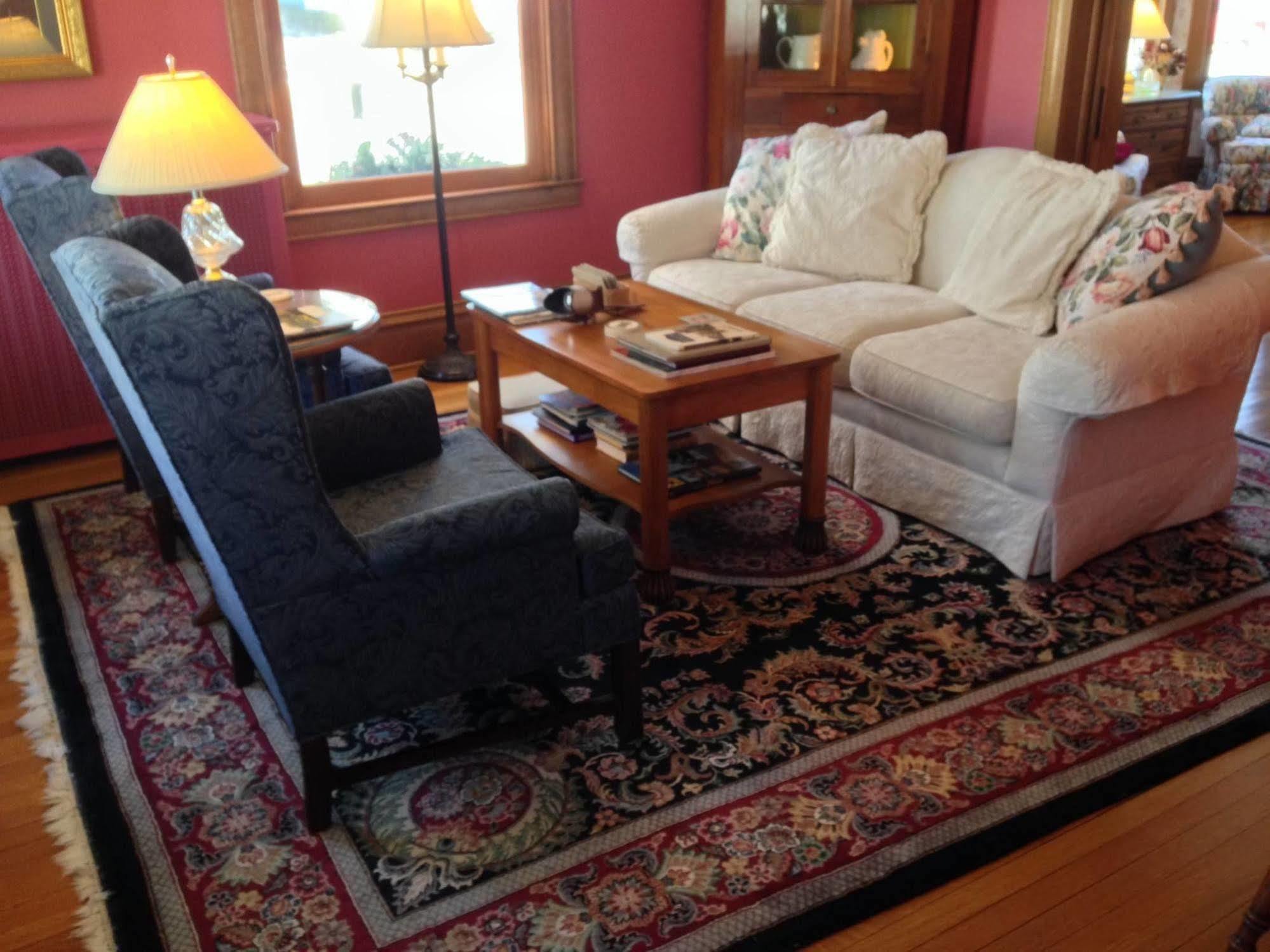 Harrison House Bed & Breakfast เนเปอร์วิลล์ ภายนอก รูปภาพ