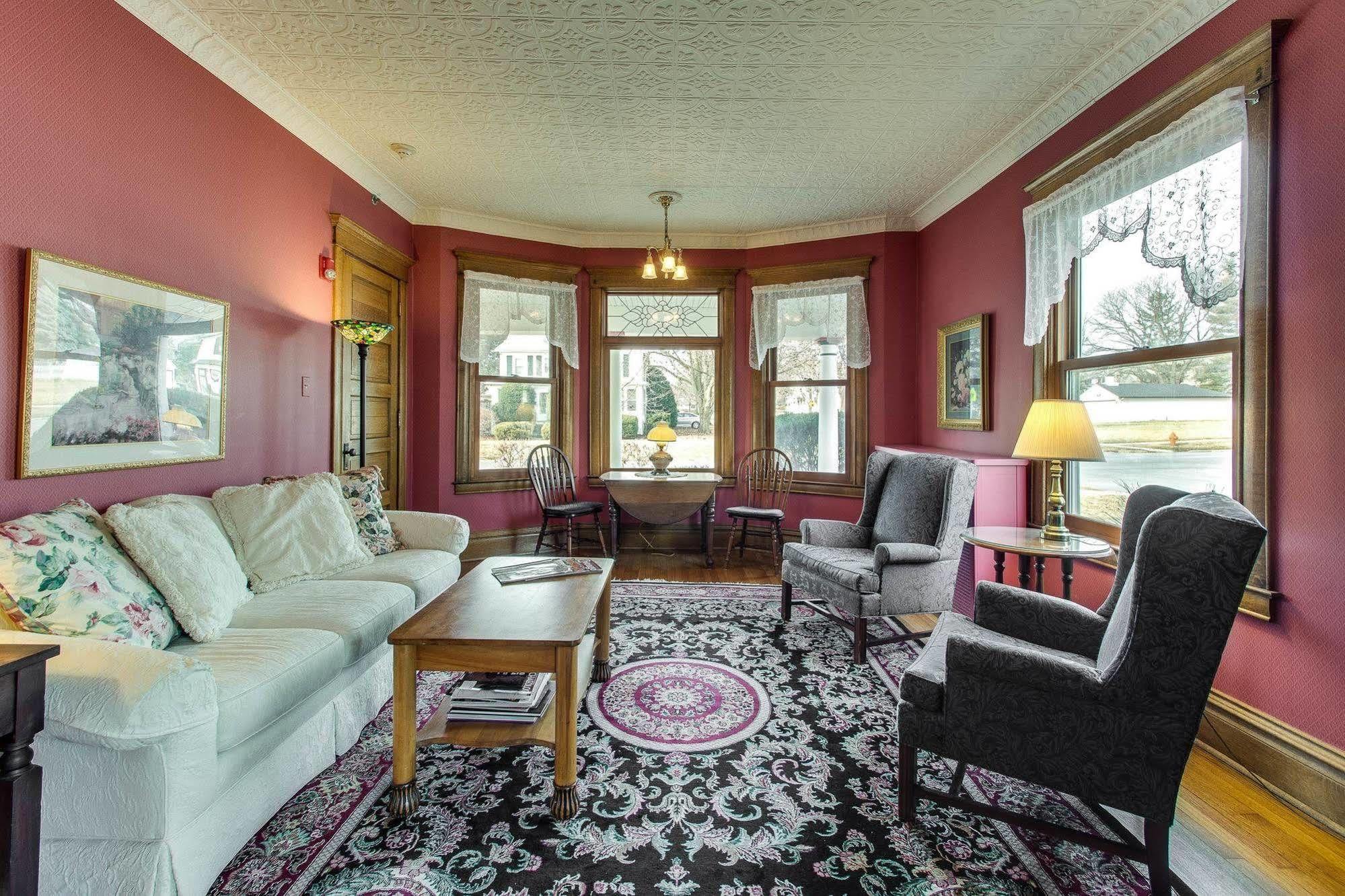 Harrison House Bed & Breakfast เนเปอร์วิลล์ ภายนอก รูปภาพ