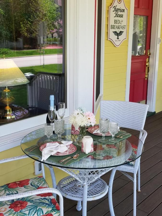 Harrison House Bed & Breakfast เนเปอร์วิลล์ ภายนอก รูปภาพ