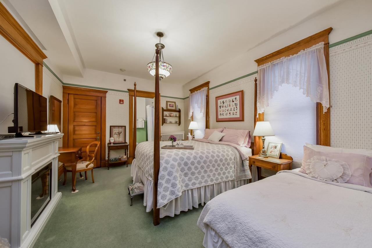 Harrison House Bed & Breakfast เนเปอร์วิลล์ ห้อง รูปภาพ